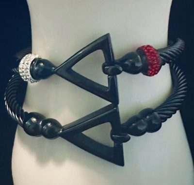 Elegant Black/Black Red/White Rhinestone Cable Triangle Bracelets
