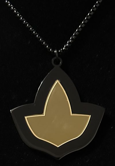 Stunning Two-Tone Black/Gold Large Ivy Necklace