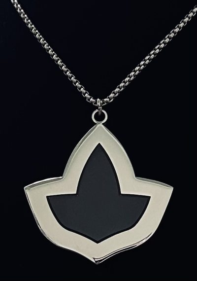 Stunning Two-Tone Silver/Black Large Ivy Necklace